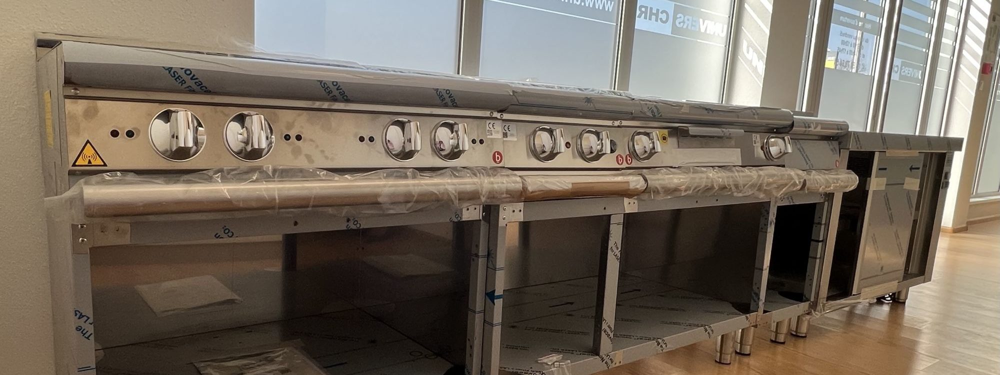 IMG_1238 2000X750 | Univers CHR Arrivage du fourneau sur mesure pour le restaurant la Kilbe à Colmar Benfeld